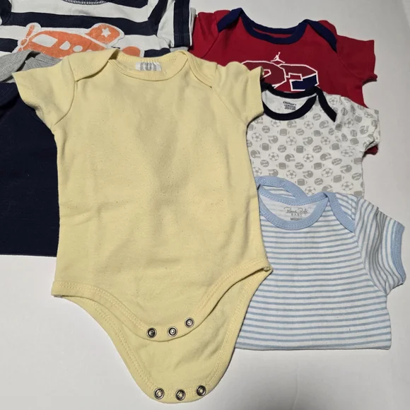 3-6 Months Assorted Baby Onesies Bundle - Picture 3 of 16